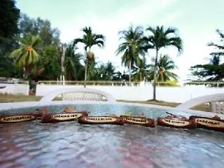 Chymes Hotel Tanjung Bungah  3*, Tanjung Bungah (Penang) Malaysia